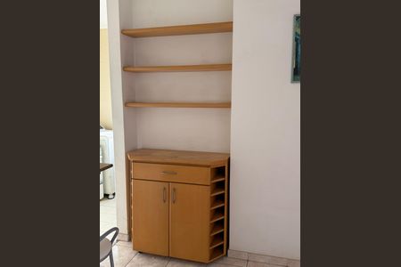 Apartamento à venda com 1 quarto, 49m² em Cambuí, Campinas