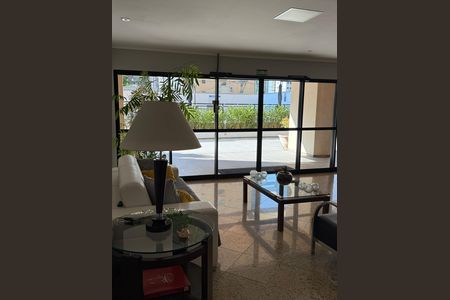 Apartamento à venda com 1 quarto, 49m² em Cambuí, Campinas