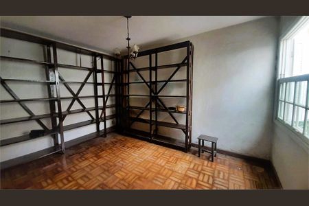 Casa de Condomínio à venda com 4 quartos, 175m² em Jardim Hipico, São Paulo