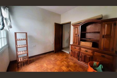 Casa de Condomínio à venda com 4 quartos, 175m² em Jardim Hipico, São Paulo