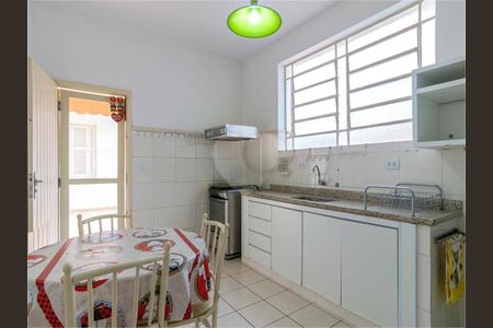 Casa de Condomínio à venda com 3 quartos, 160m² em Vila Nova Conceição, São Paulo