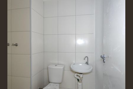 Apartamento para alugar com 51m², 2 quartos e sem vaga Apartamento para alugar com 51m², 2 quartos e sem vagaBanheiro Corredor