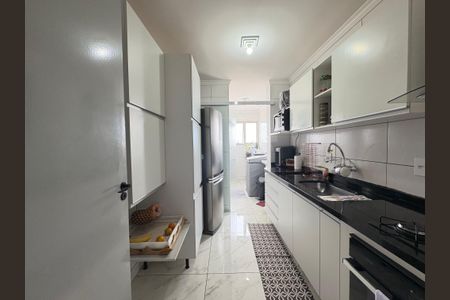 Apartamento à venda com 72m², 3 quartos e 1 vaga Apartamento à venda com 72m², 3 quartos e 1 vagaCozinha