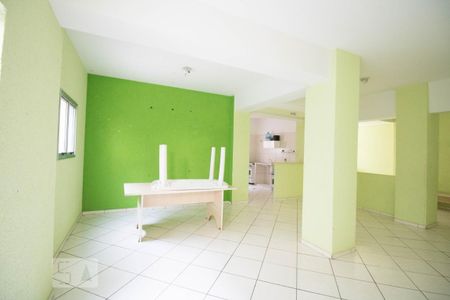 Apartamento à venda com 72m², 3 quartos e 1 vaga Apartamento à venda com 72m², 3 quartos e 1 vagaÁrea comum - Salão de festas