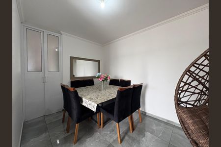 Apartamento à venda com 72m², 3 quartos e 1 vaga Apartamento à venda com 72m², 3 quartos e 1 vagaSala