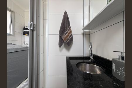 Apartamento à venda com 72m², 3 quartos e 1 vaga Apartamento à venda com 72m², 3 quartos e 1 vagaBanheiro de serviço