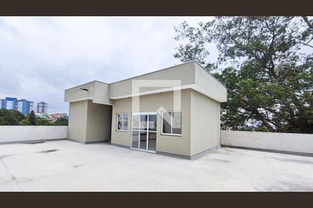 Apartamento à venda com 72m², 3 quartos e 1 vaga Apartamento à venda com 72m², 3 quartos e 1 vagaÁrea comum - Churrasqueira