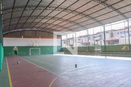 Casa de condomínio à venda com 115m², 3 quartos e 2 vagasÁrea comum - Quadra