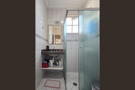 Casa de condomínio à venda com 115m², 3 quartos e 2 vagasBanheiro Social