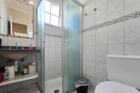 Casa de condomínio à venda com 115m², 3 quartos e 2 vagasBanheiro Social
