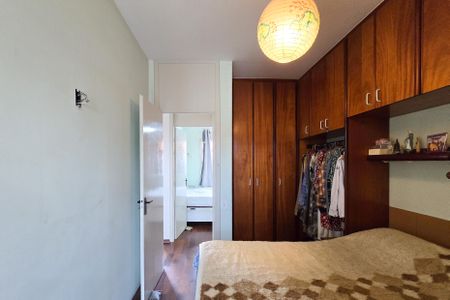 Casa de condomínio à venda com 115m², 3 quartos e 2 vagasSuíte