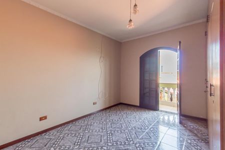 Casa à venda com 300m², 4 quartos e 4 vagas Casa à venda com 300m², 4 quartos e 4 vagasQuarto 2