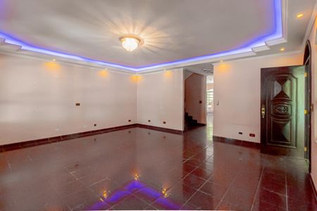 Casa à venda com 300m², 4 quartos e 4 vagas Casa à venda com 300m², 4 quartos e 4 vagasSala