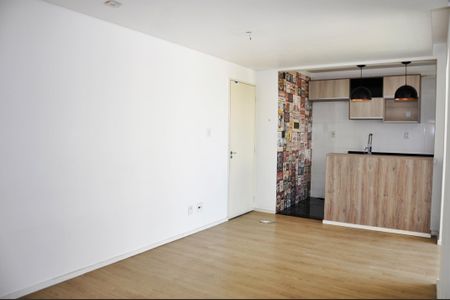 Detalhe - Sala e Sala de Jantar de apartamento para alugar com 2 quartos, 60m² em Vila Cruz das Almas, São Paulo