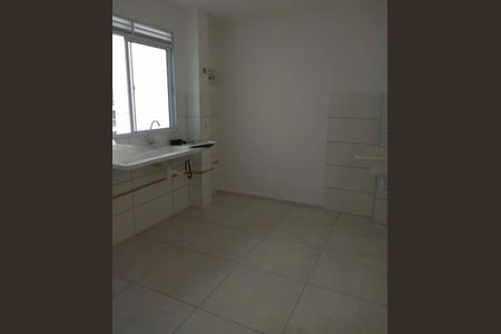 Apartamento para alugar com 2 quartos, 47m² em Jardim das Margaridas, Salvador