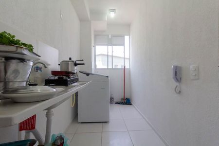 Apartamento para alugar com 43m², 2 quartos e 1 vaga Apartamento para alugar com 43m², 2 quartos e 1 vagaCozinha e Área de Serviço
