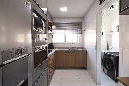 Apartamento para alugar com 93m², 3 quartos e 2 vagasCozinha