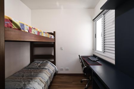 Apartamento para alugar com 93m², 3 quartos e 2 vagasQuarto 2 