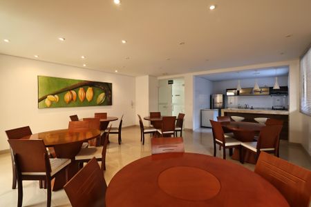 Apartamento para alugar com 93m², 3 quartos e 2 vagasÁrea comum - Salão de festas