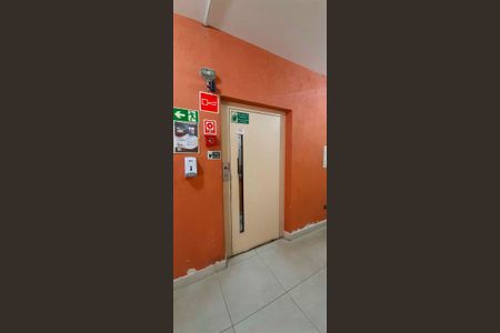 Apartamento à venda com 65m², 2 quartos e 1 vaga Apartamento à venda com 65m², 2 quartos e 1 vagaElevador