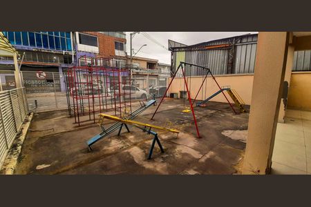 Apartamento à venda com 65m², 2 quartos e 1 vaga Apartamento à venda com 65m², 2 quartos e 1 vagaÁrea comum - Playground