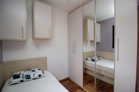 Casa à venda com 107m², 4 quartos e 2 vagas Casa à venda com 107m², 4 quartos e 2 vagasQuarto 1