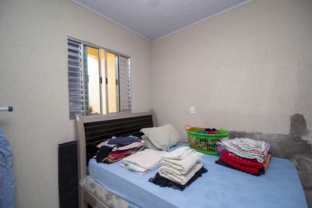 Casa à venda com 107m², 4 quartos e 2 vagas Casa à venda com 107m², 4 quartos e 2 vagasEdícula