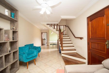 Sala de casa à venda com 3 quartos, 107m² em Jardim Peri, São Paulo
