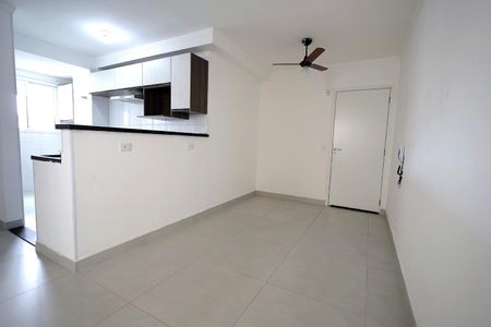 Sala de apartamento para alugar com 2 quartos, 48m² em Vila João Ramalho, Santo André