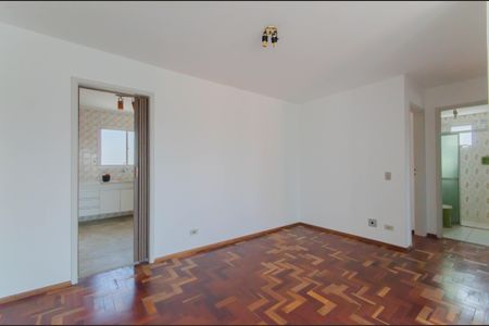 Sala de apartamento para alugar com 2 quartos, 75m² em Aclimação, São Paulo