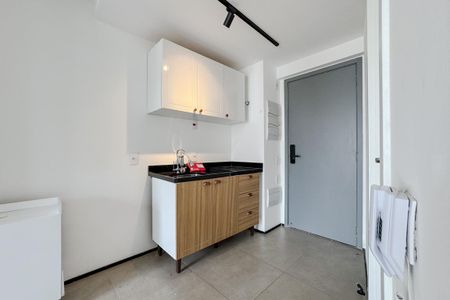 Studio de kitnet/studio para alugar com 1 quarto, 27m² em Cerqueira César, São Paulo