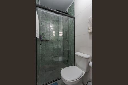 Casa à venda com 94m², 2 quartos e 5 vagas Casa à venda com 94m², 2 quartos e 5 vagasBanheiro