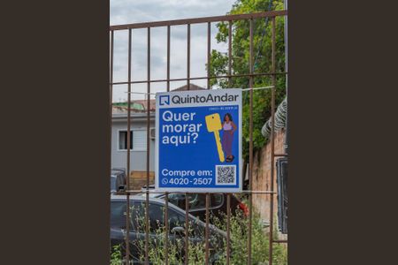 Casa à venda com 94m², 2 quartos e 5 vagas Casa à venda com 94m², 2 quartos e 5 vagasPlaca