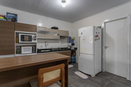 Casa à venda com 94m², 2 quartos e 5 vagas Casa à venda com 94m², 2 quartos e 5 vagasCozinha