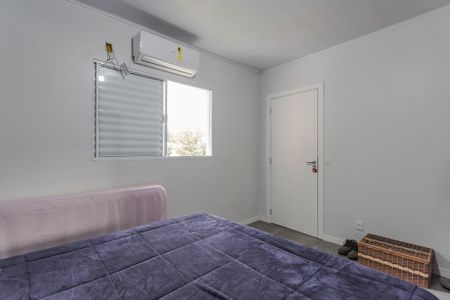 Casa à venda com 94m², 2 quartos e 5 vagas