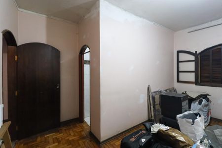 Casa à venda com 170m², 3 quartos e 3 vagasSuíte