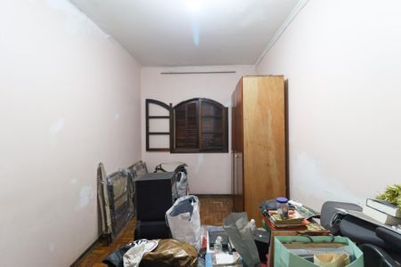 Casa à venda com 170m², 3 quartos e 3 vagasSuíte