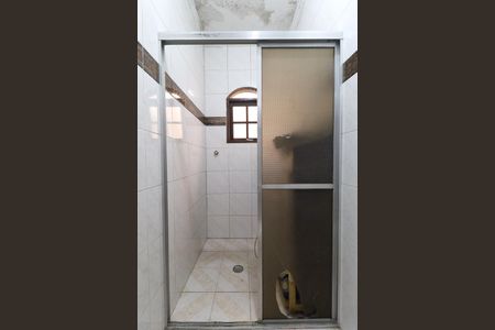 Casa à venda com 170m², 3 quartos e 3 vagasBanheiro da Suíte