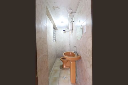 Casa à venda com 170m², 3 quartos e 3 vagasBanheiro de serviço