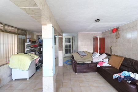 Casa à venda com 170m², 3 quartos e 3 vagasÁrea de serviço