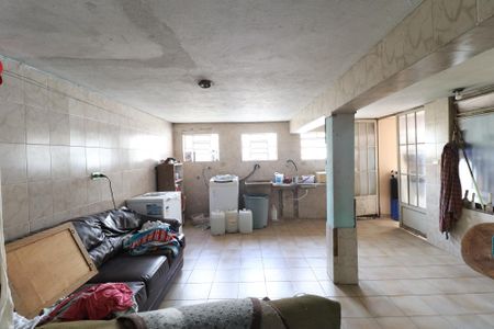 Casa à venda com 170m², 3 quartos e 3 vagasÁrea de serviço