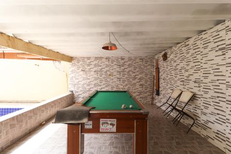 Casa à venda com 170m², 3 quartos e 3 vagasQuintal