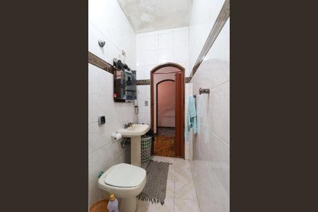 Casa à venda com 170m², 3 quartos e 3 vagasBanheiro da Suíte