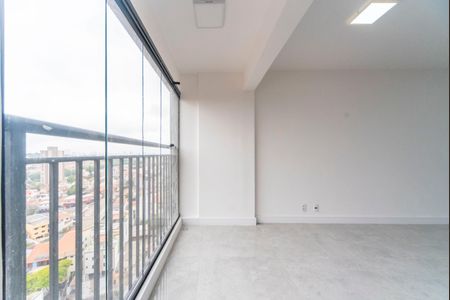 Apartamento à venda com 52m², 2 quartos e 1 vaga Apartamento à venda com 52m², 2 quartos e 1 vagaVaranda