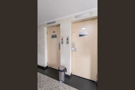 Apartamento à venda com 54m², 2 quartos e 1 vagaÁrea comum - Elevador