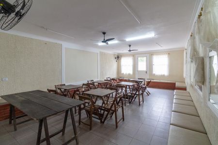 Apartamento à venda com 55m², 2 quartos e 1 vagaÁrea comum - Salão de festas