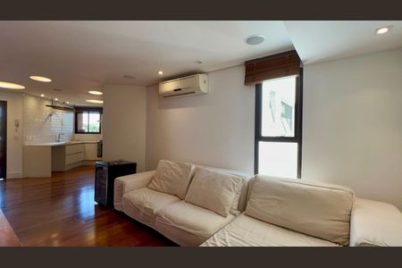 Apartamento para alugar com 220m², 3 quartos e 3 vagasSala de TV