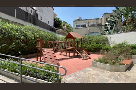 Apartamento para alugar com 220m², 3 quartos e 3 vagasPlayground