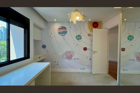 Apartamento para alugar com 220m², 3 quartos e 3 vagasSuíte 2