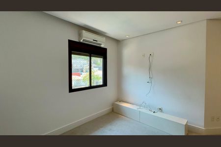 Apartamento para alugar com 220m², 3 quartos e 3 vagasSuíte 3